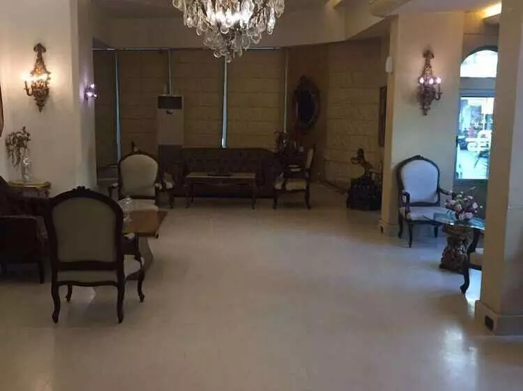 هتل Royal Garden