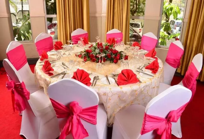 هتل Muthu Silver Springs