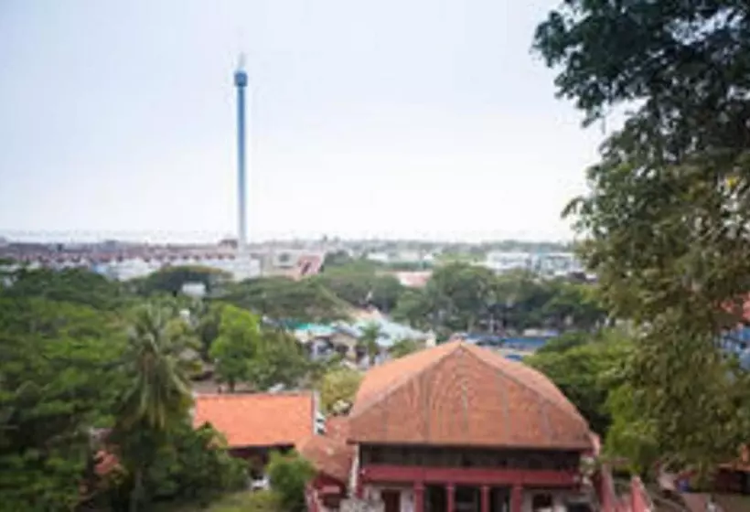 هتل Hallmark Express