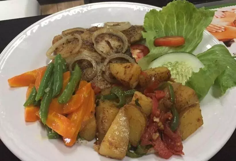 استراحتگاه Secret Cabins At Firefly Beach