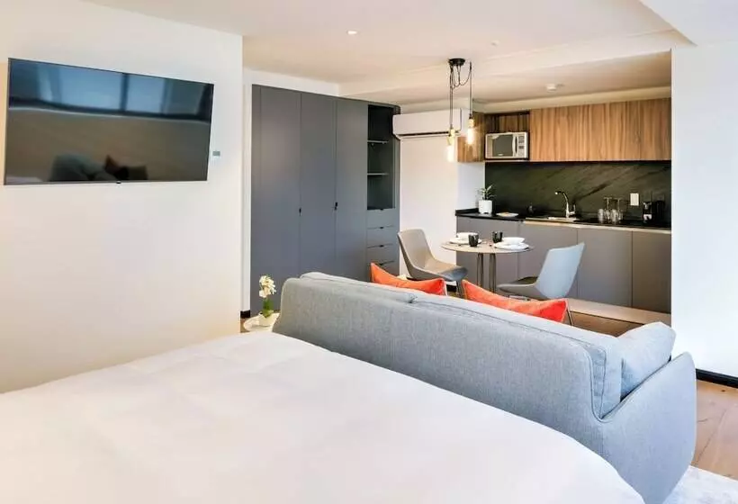 Amberes 64, Ascend Hotel Collection