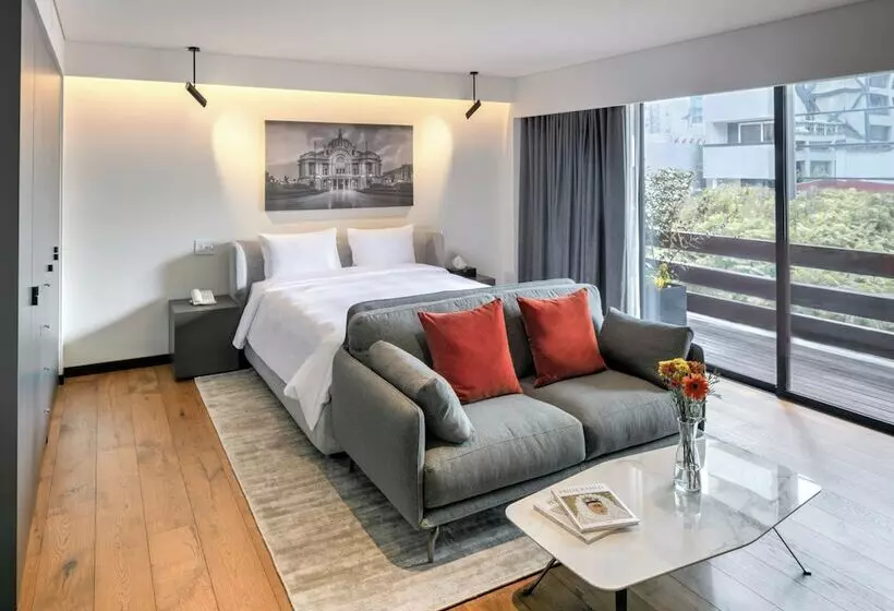 Amberes 64, Ascend Hotel Collection