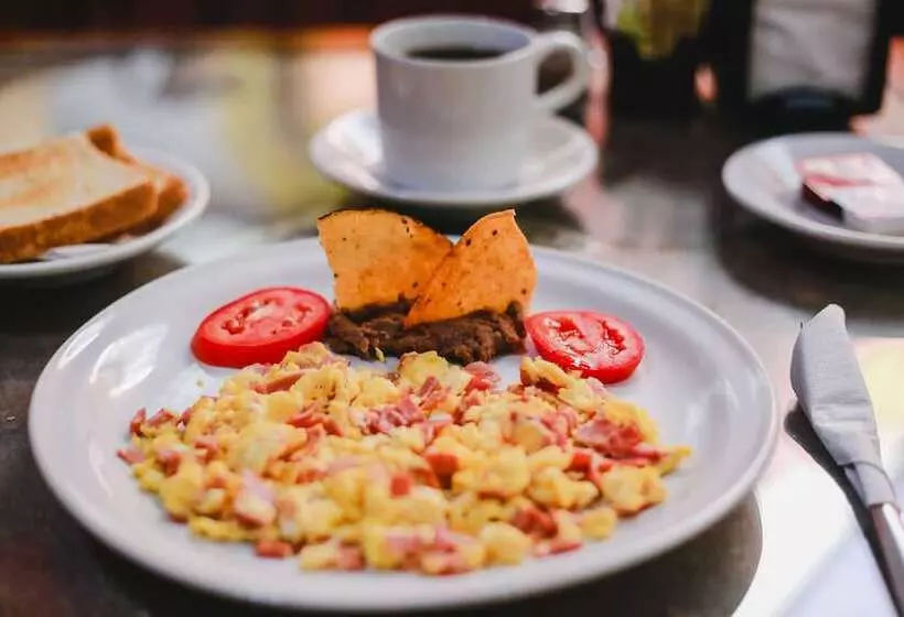 בית מלון כפרי Colon Merida