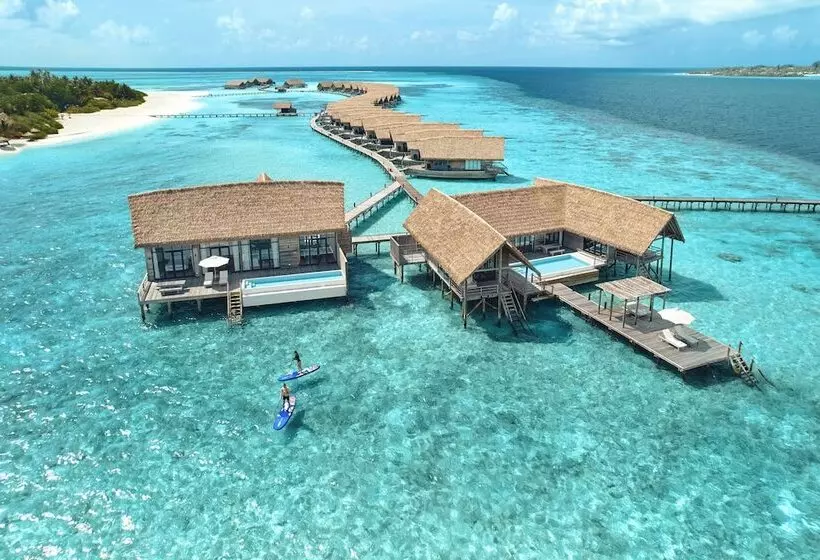 هتل Como Cocoa Island   Partner Travels Free For 7 Nights Or More