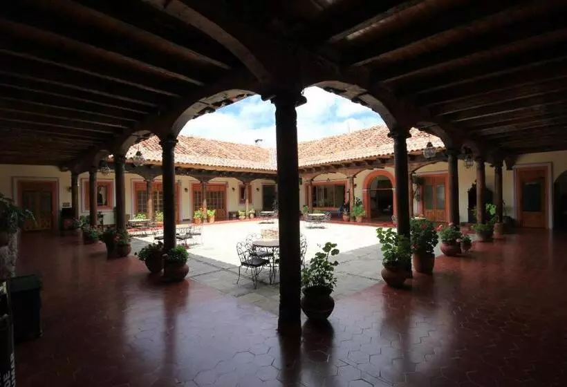 호텔 Diego De Mazariegos