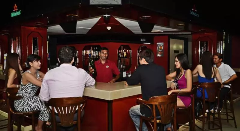 هتل Golden Tulip Seeb Muscat