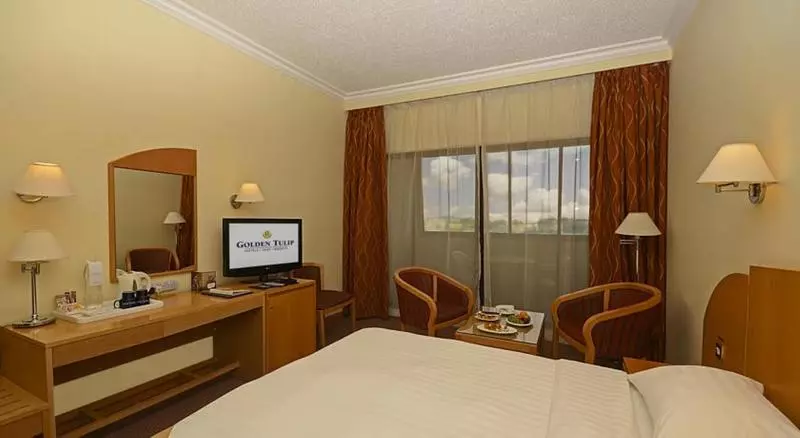 هتل Golden Tulip Seeb Muscat