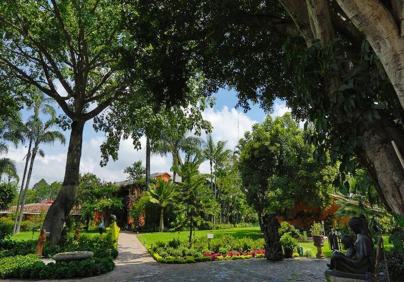 Hosteria Las Quintas Hotel Restaurante Bar