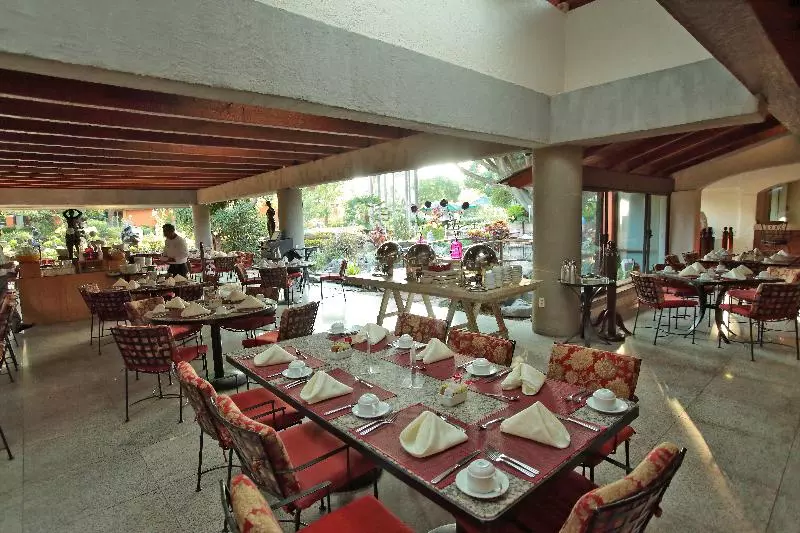 Hosteria Las Quintas Hotel Restaurante Bar