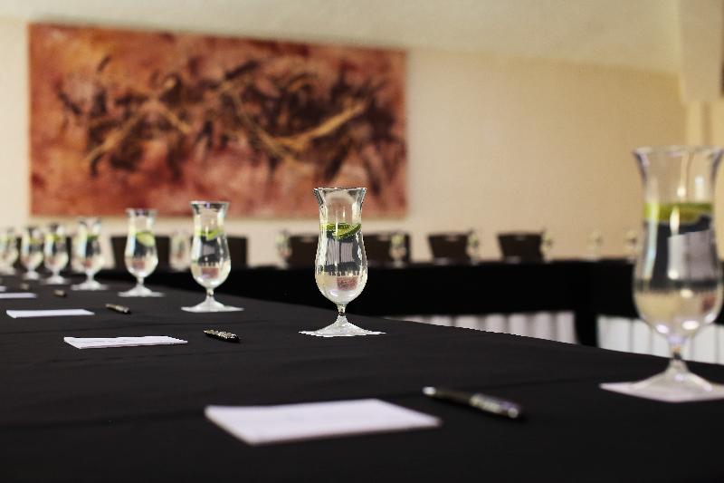 Hosteria Las Quintas Hotel Restaurante Bar