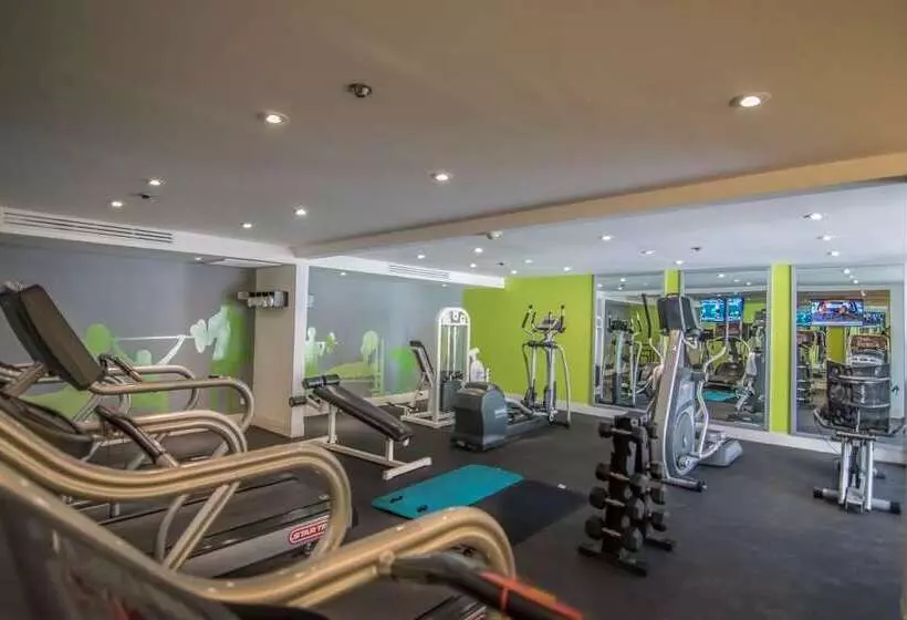 ホテル Lucerna Mexicali