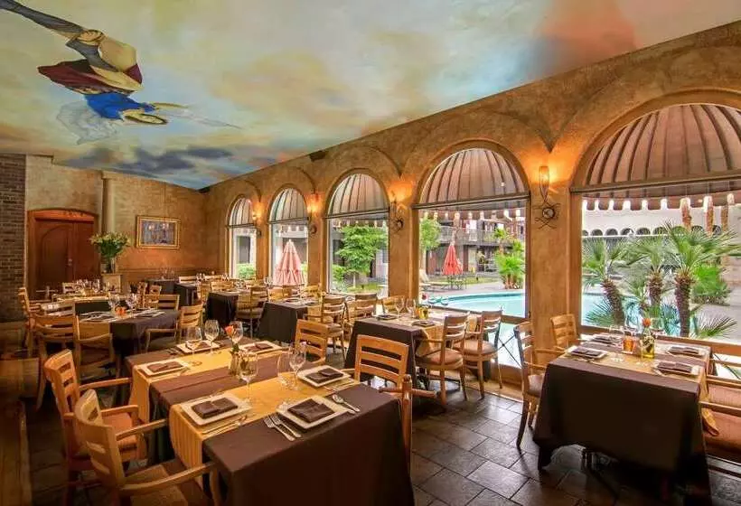 ホテル Lucerna Mexicali