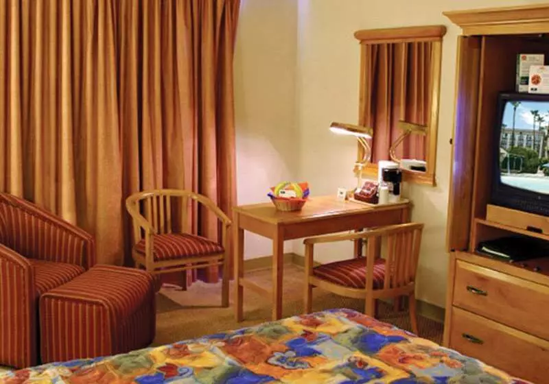 ホテル Lucerna Mexicali