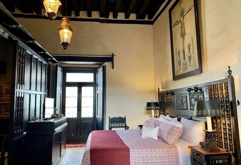 هتل Mansion Iturbe