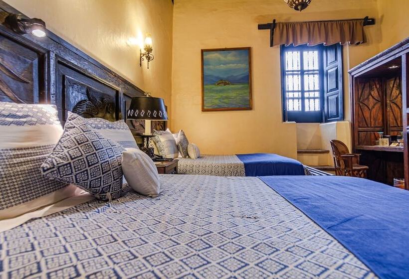 هتل Mansion Iturbe