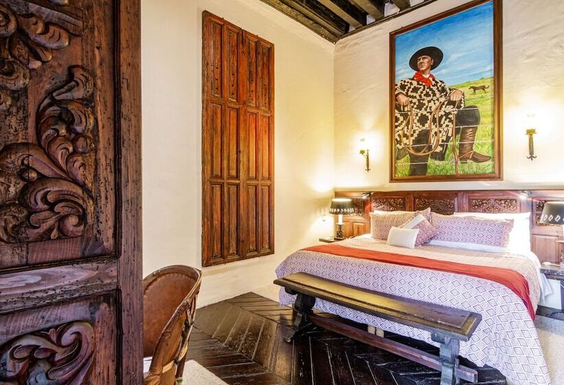 هتل Mansion Iturbe