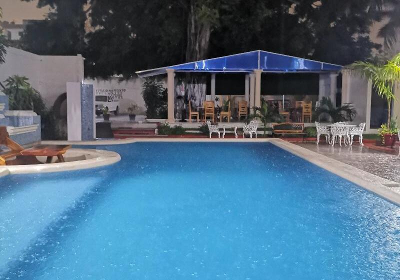 هتل Maria De Lourdes