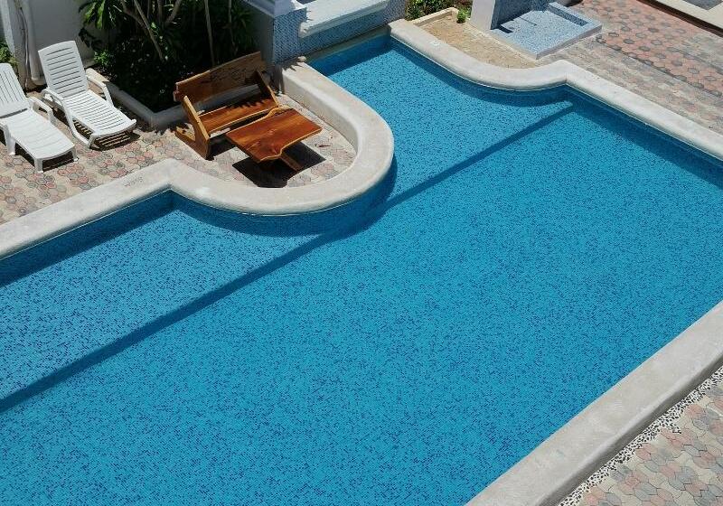 هتل Maria De Lourdes