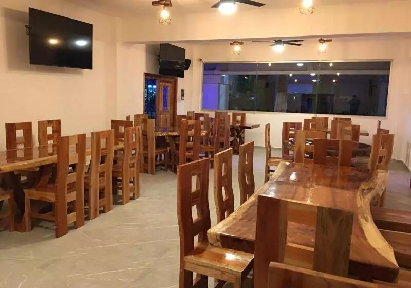 酒店 Maria De Lourdes