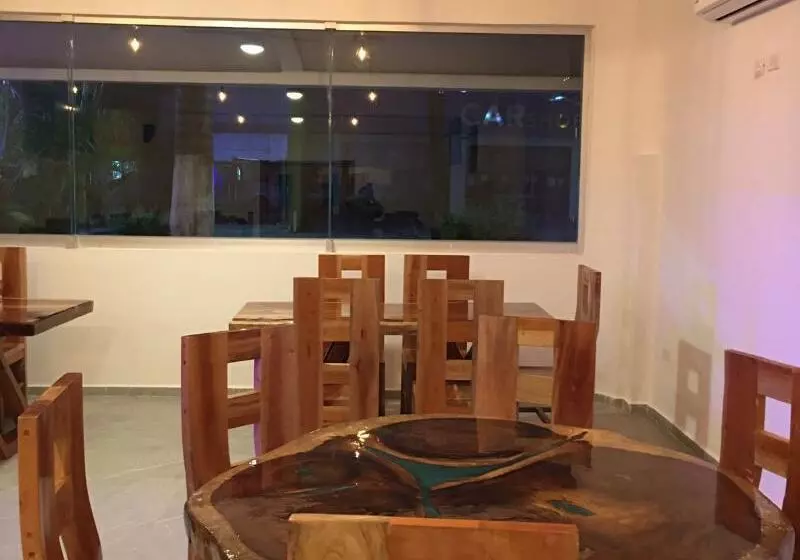 酒店 Maria De Lourdes