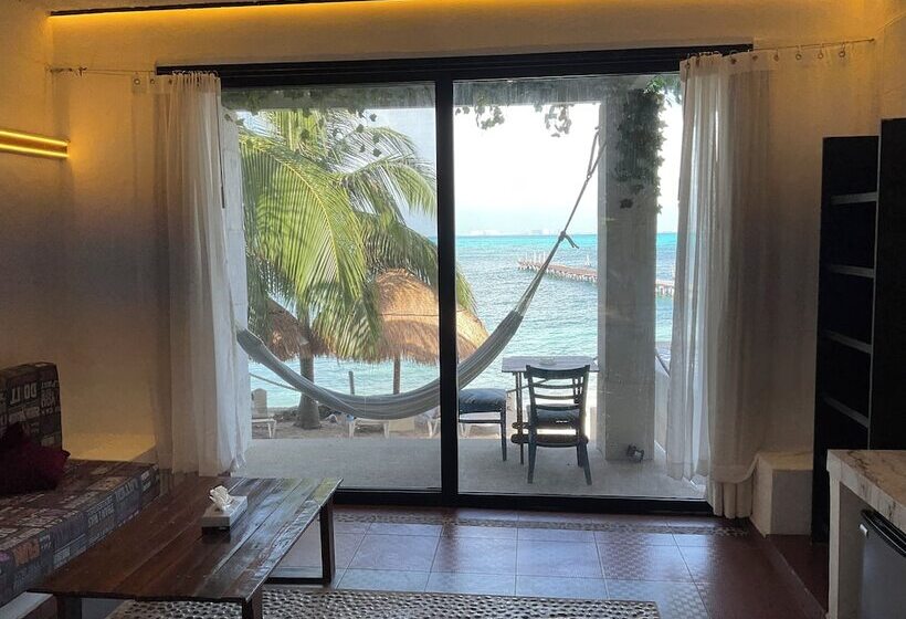 هتل Maria S Kan Kin