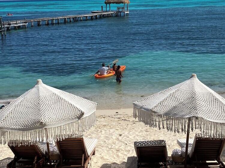 هتل Maria S Kan Kin