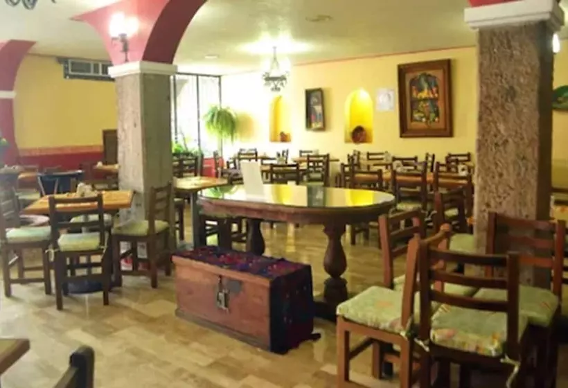 בית מלון כפרי Plaza Independencia