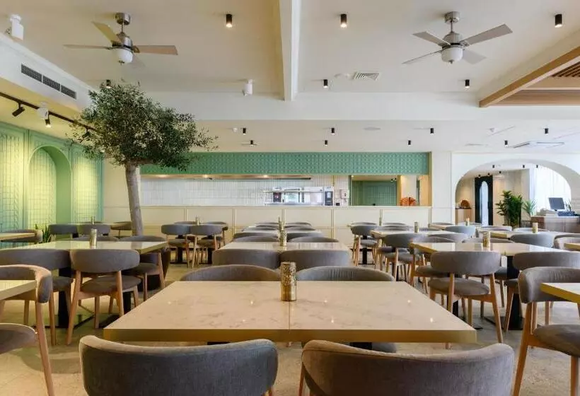 Hotell Qawra Palace Resort & Spa