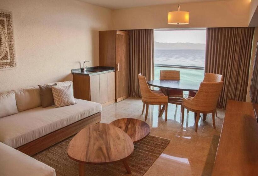 فندق Sheraton Buganvilias Resort & Convention Center