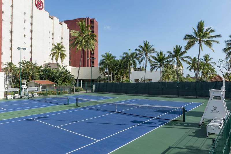 فندق Sheraton Buganvilias Resort & Convention Center