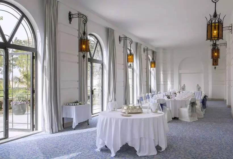 호텔 The Phoenicia Malta