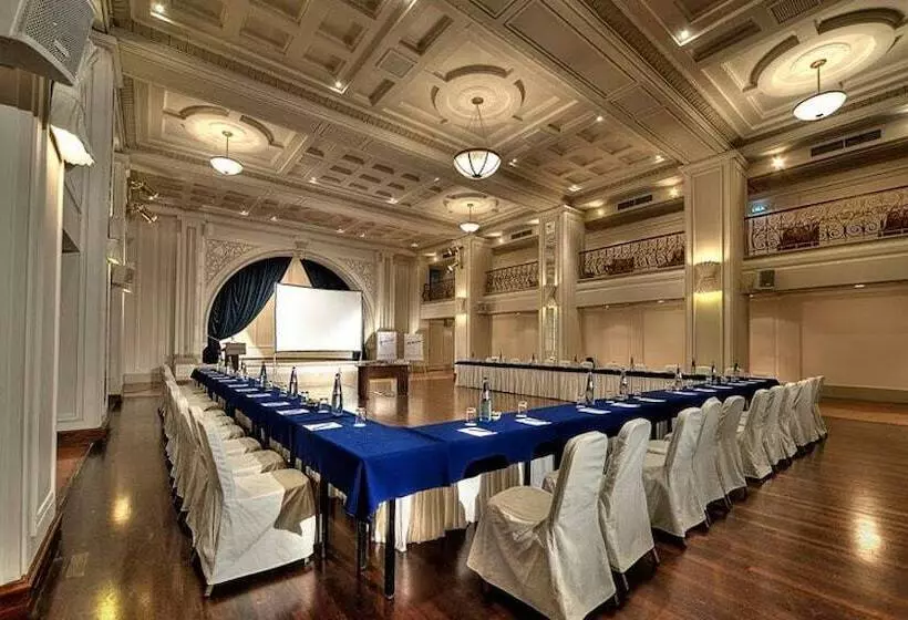 호텔 The Phoenicia Malta