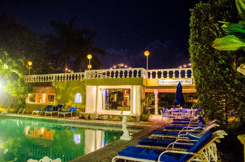 هتل Villablanca Garden Beach