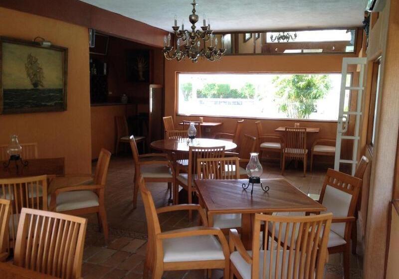 هتل Villablanca Garden Beach