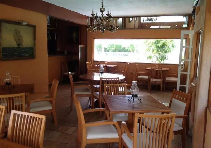 호텔 Villablanca Garden Beach