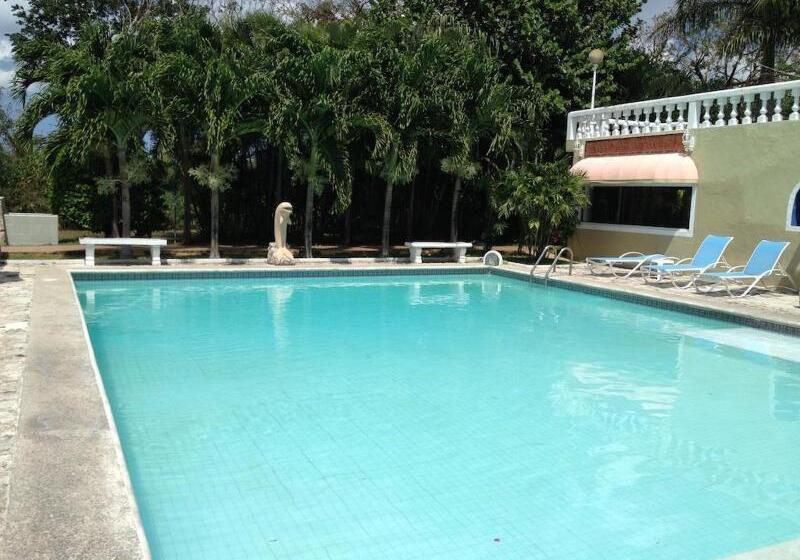 هتل Villablanca Garden Beach