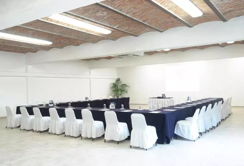 Отель Villas Danza Del Sol