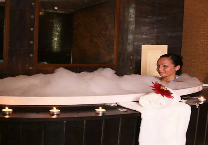 هتل Xlendi Resort & Spa