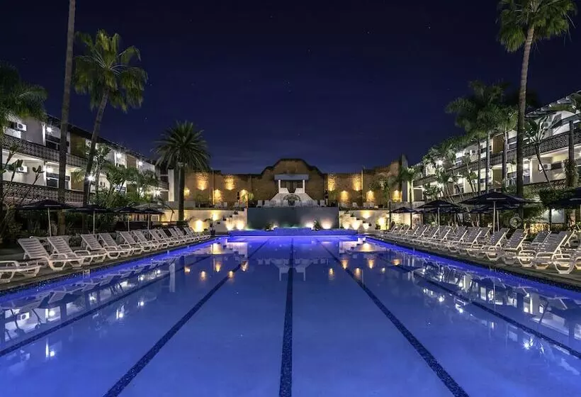 리조트 San Nicolas Hotel Casino