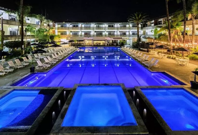 리조트 San Nicolas Hotel Casino