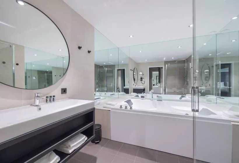 Boutique Hotel Corona