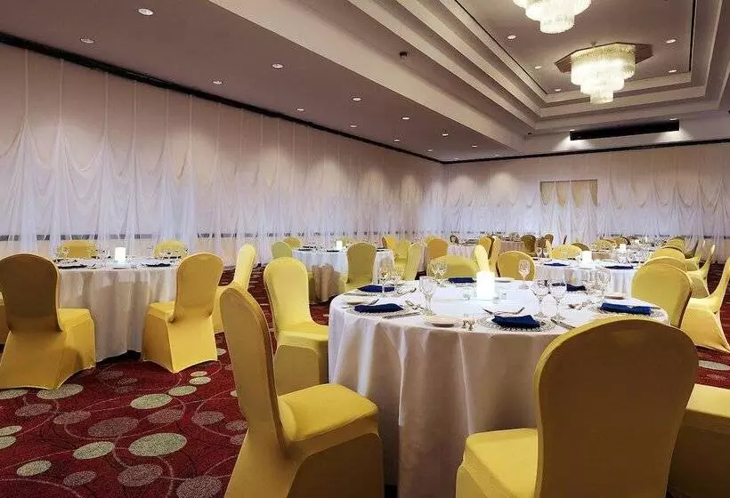 ホテル Abuja Continental