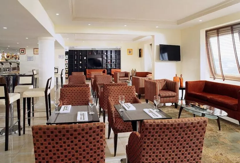 ホテル Abuja Continental