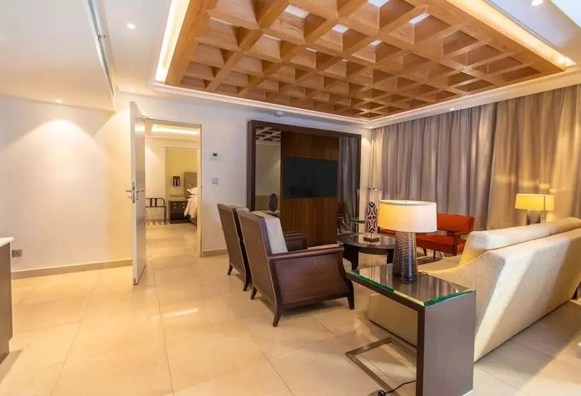 ホテル Abuja Continental