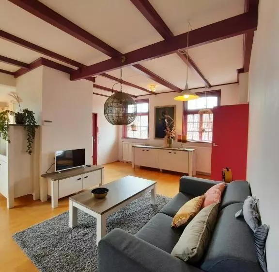 ホテル Café Restaurant De Posthoorn