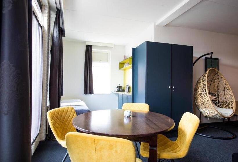 Hotel Café Restaurant De Posthoorn