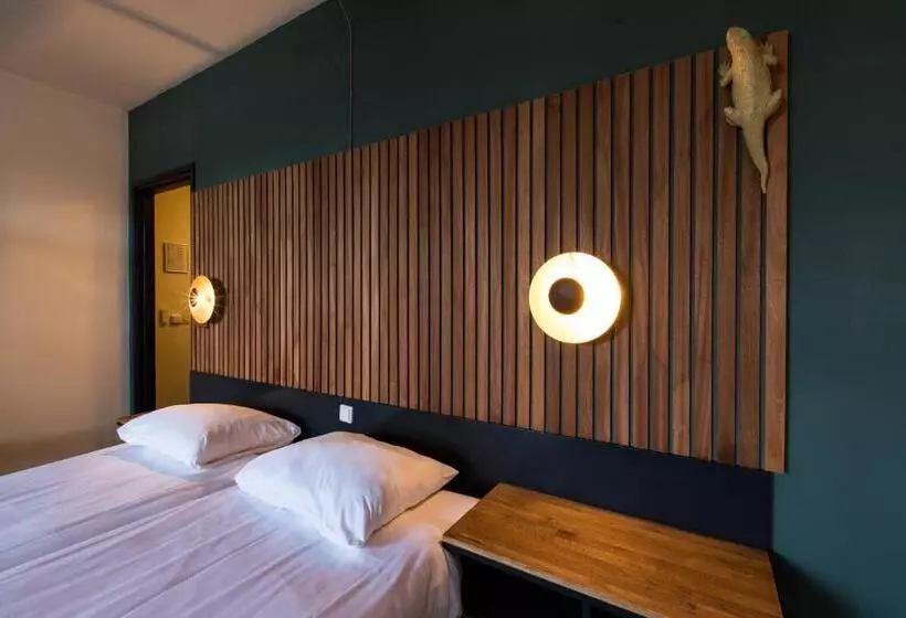 ホテル Café Restaurant De Posthoorn