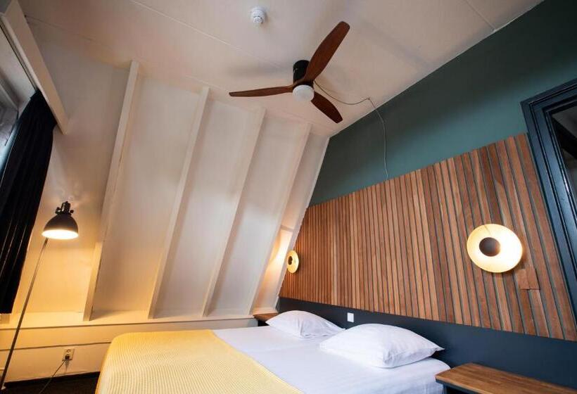 Hotel Café Restaurant De Posthoorn