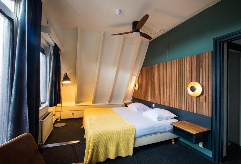 Hotel Café Restaurant De Posthoorn