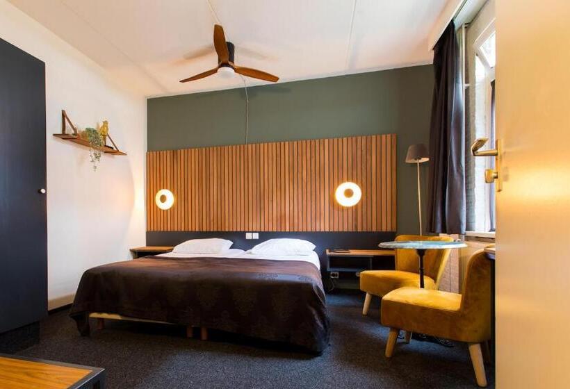 Hotel Café Restaurant De Posthoorn